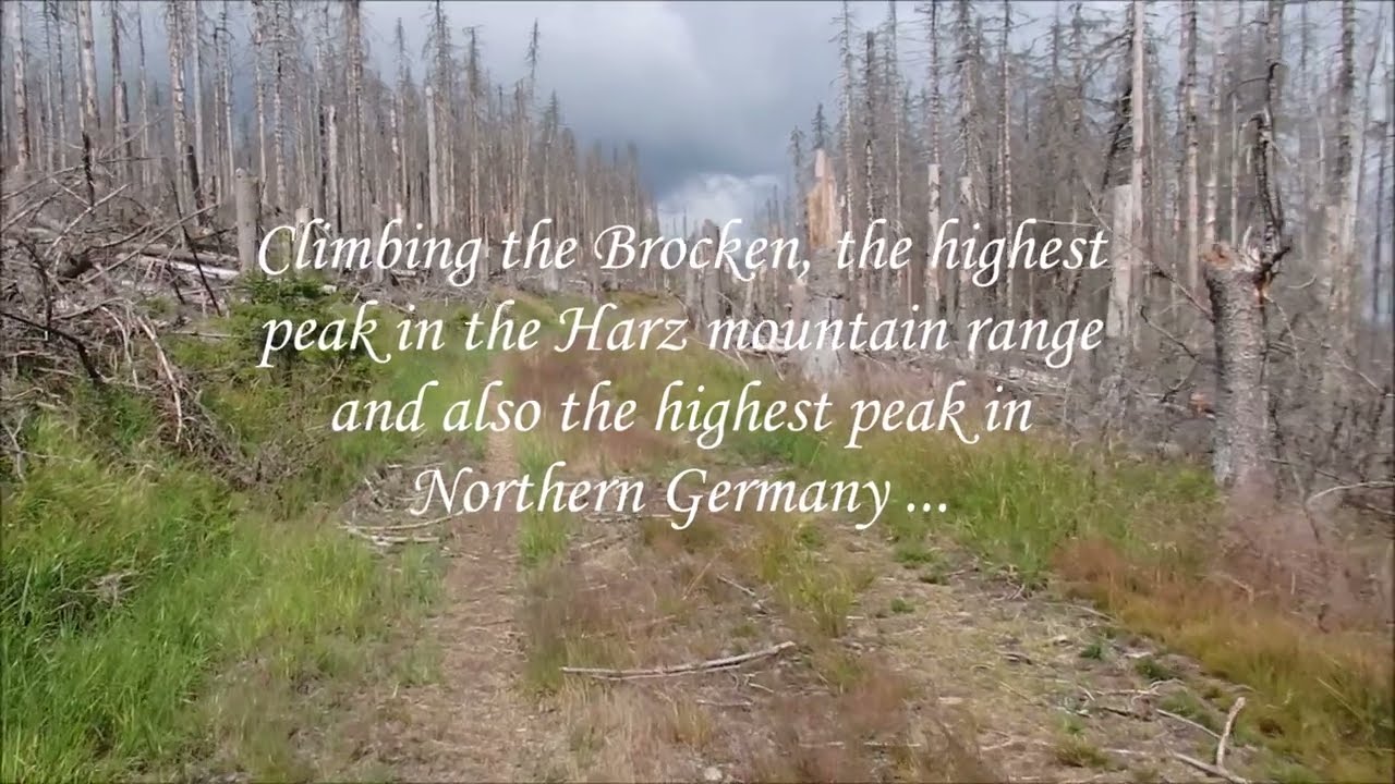 Der Brocken im Mittelgebirge Harz/ the Harz mountain range (Germany) 2022 / Schmalspurbahn/railway