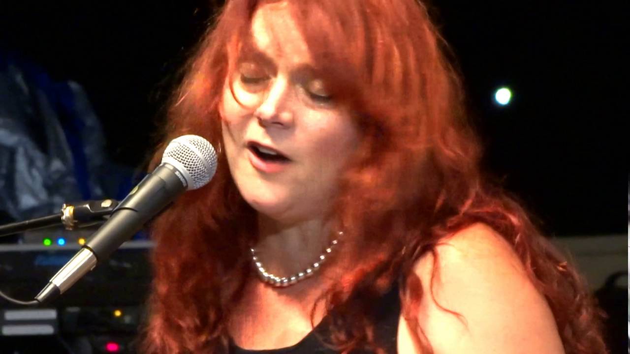 CAROLYN WONDERLAND LIVE AT THE 2016 BEAN BLOSSOM BLUES FEST