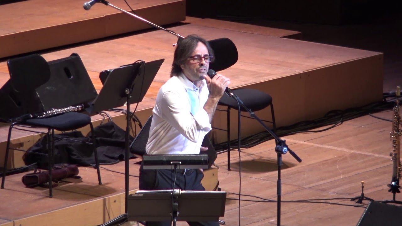 Vasilis Lekkas - Ainigmata || Live Megaro Mousikis