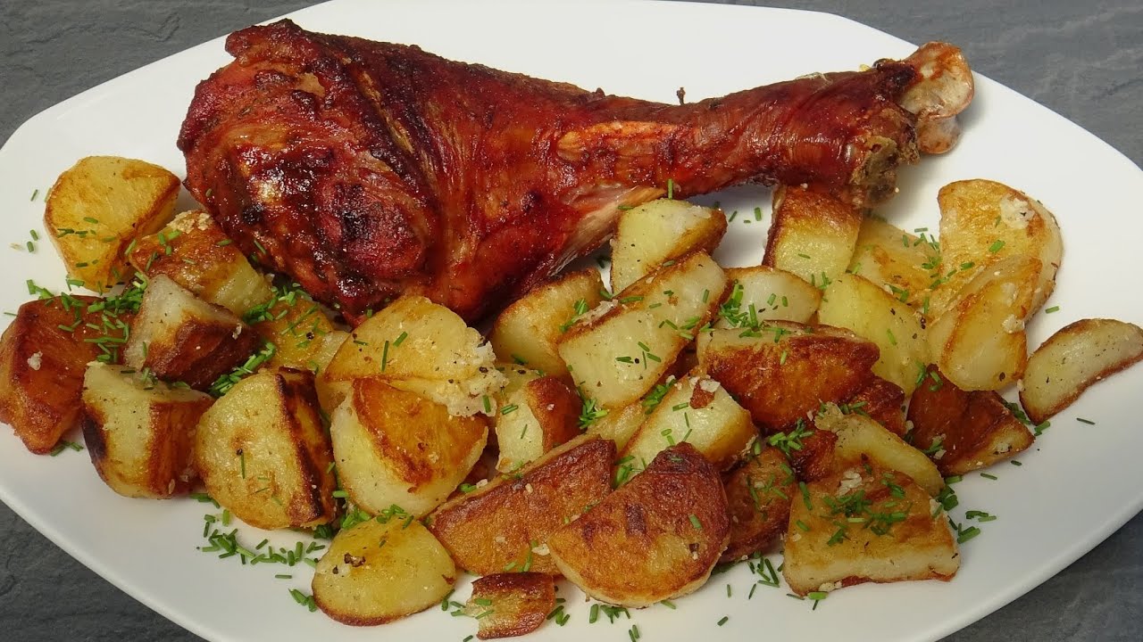 grilované krůtí stehno, česnekové brambory a výroba domácí marinády