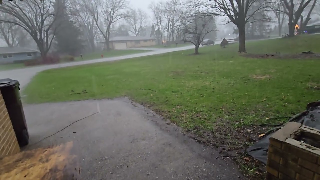 Thunderstorms and large hail