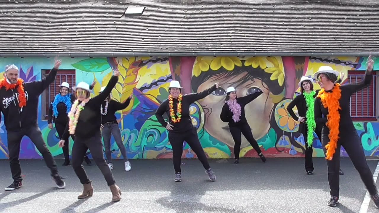 Flashmob 2021 (ECOLE DE CHAMBLET)