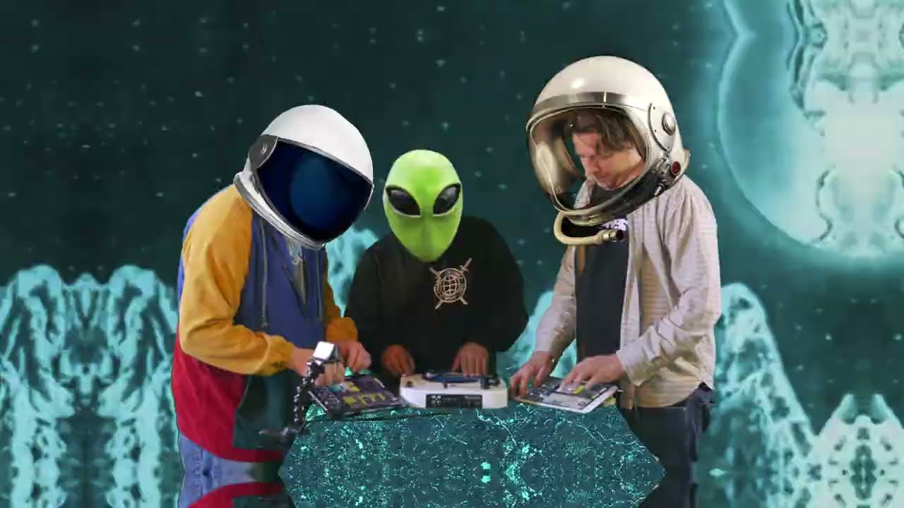 BEATSURFING Jam synced with ABLETON LINK and Dj Swordz on the cut (2x DMC world champion)