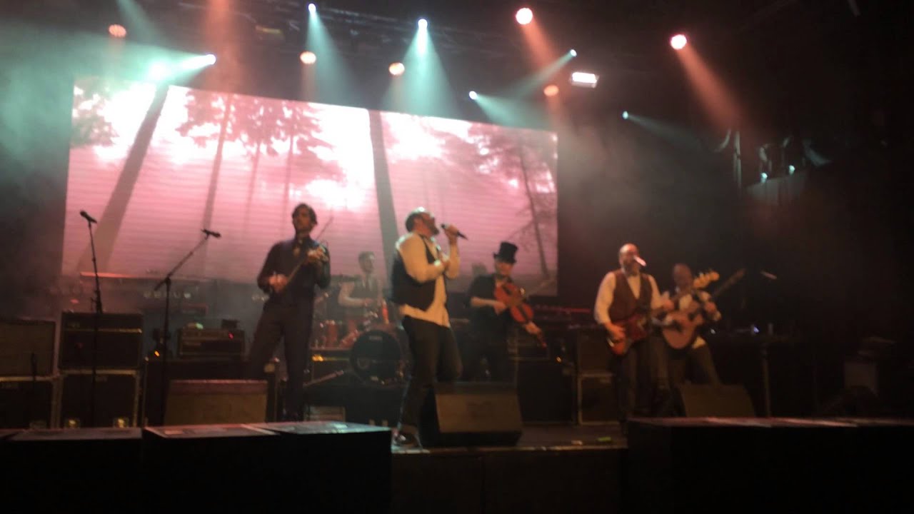 Snakka San & SVER @ Sweden Live