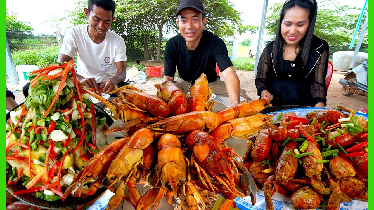 Visit Crayfish Farm At Bakan, Family Business At Countryside, Spicy Chicken, Japan Snail,