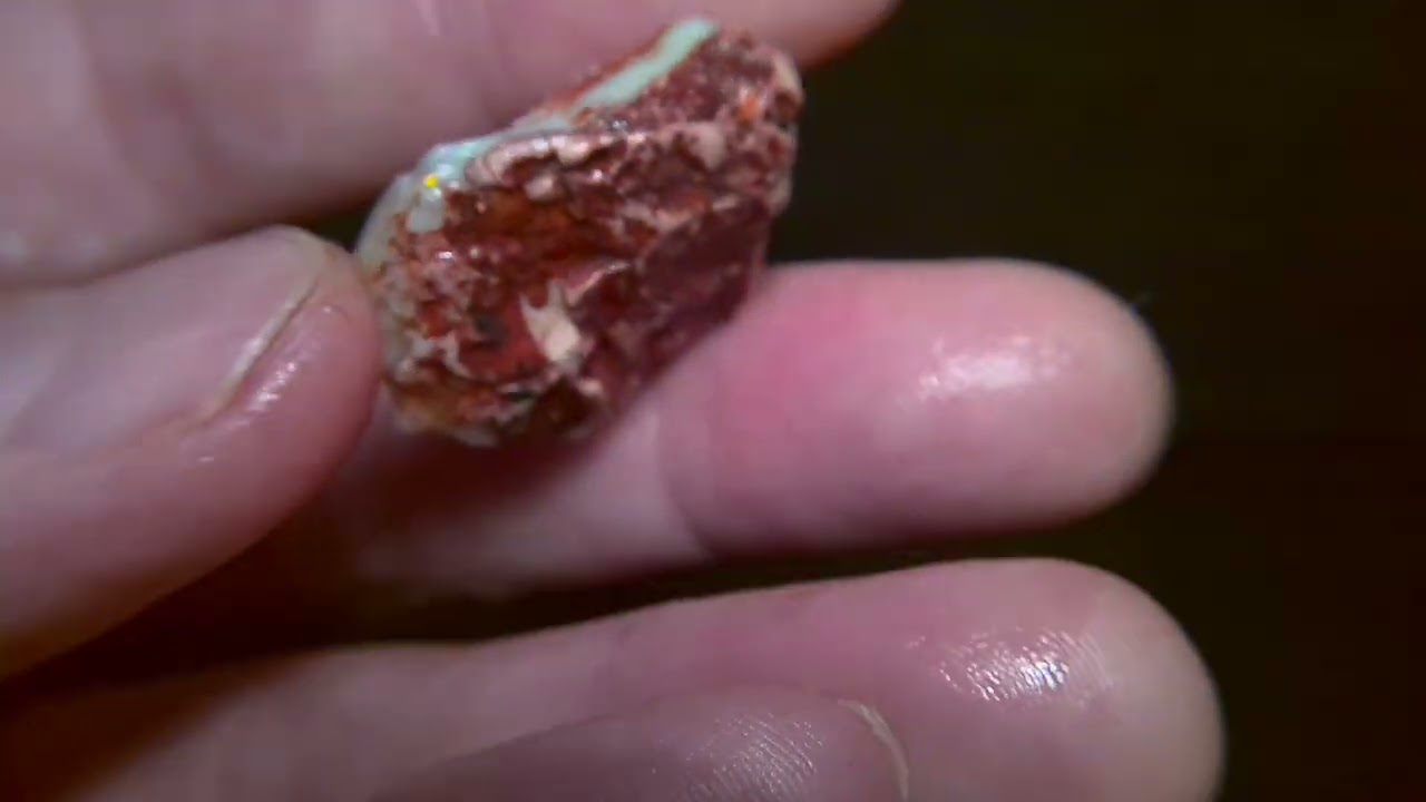 72cts very bright Lightning ridge opal rough parcel, 15 pcs untouched material