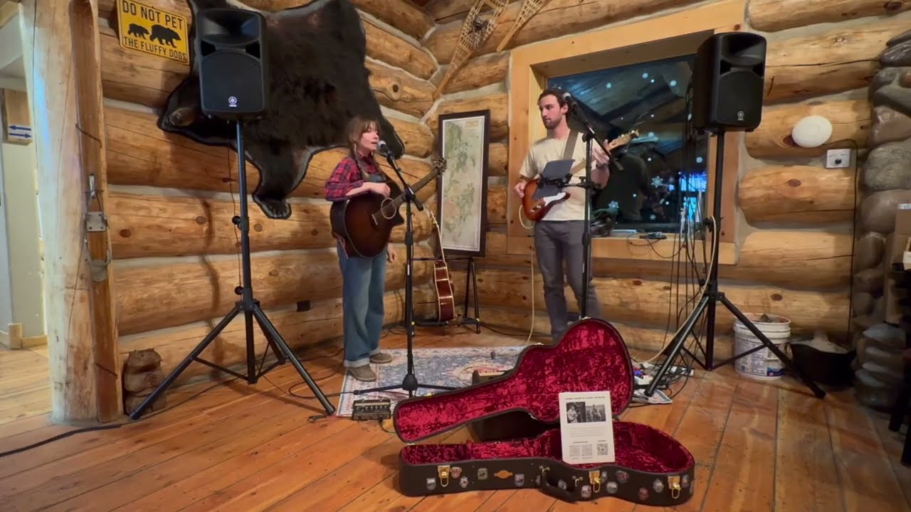 Fly in Honey performs When Will I Be Loved at the Crooked Creek Lodge