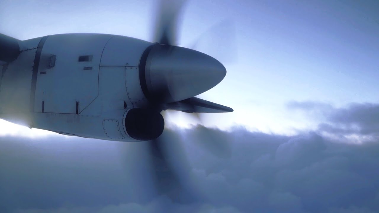 DAT ATR 72-200 [SE-MGT] Cloudy Dusk Arrival into Copenhagen Airport