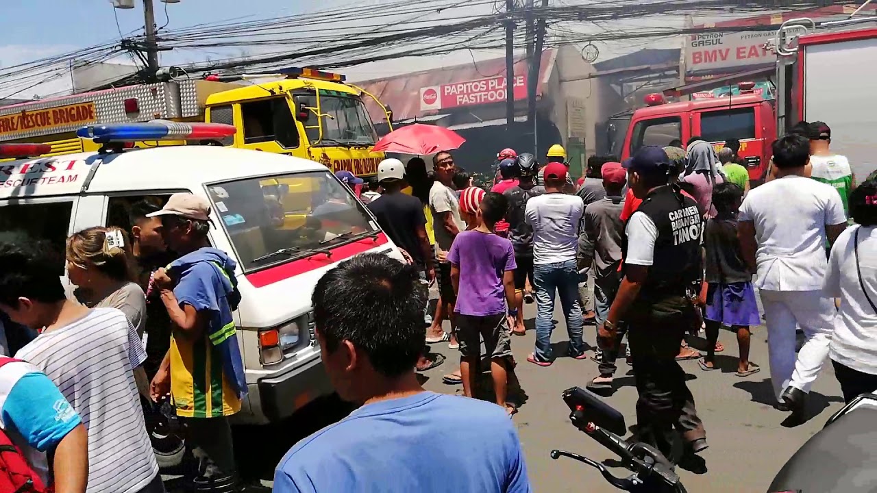 Sunog!!!  Sunog sa harap ng Civil Service Comission Cagayan de Oro / around 12:10 pm today