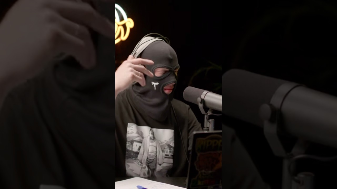 ГРЯЗНЫЙ ЛУИ ОЦЕНИЛ! #rap #teleganavode #chemodan #the_chemodan #hiphop #stream #sofasaur #420