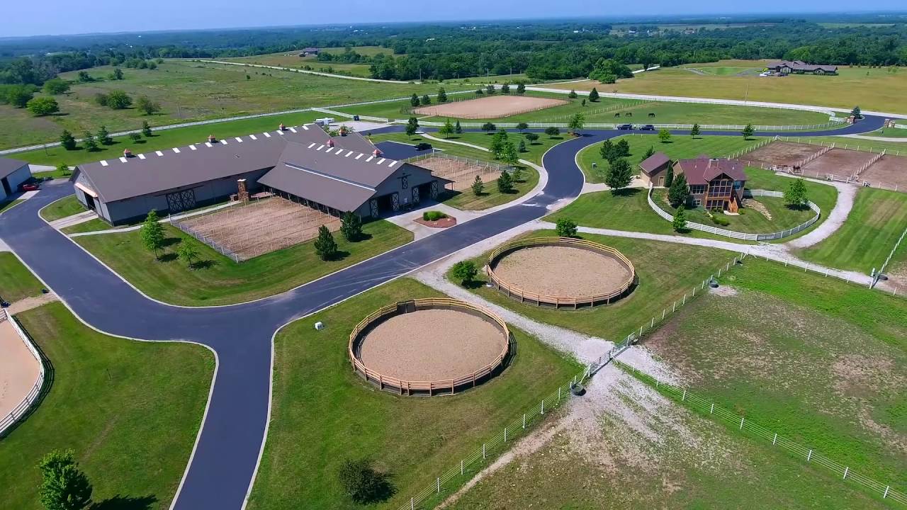Painted M Ranch - Welcome Home to Luxury Equine Living!