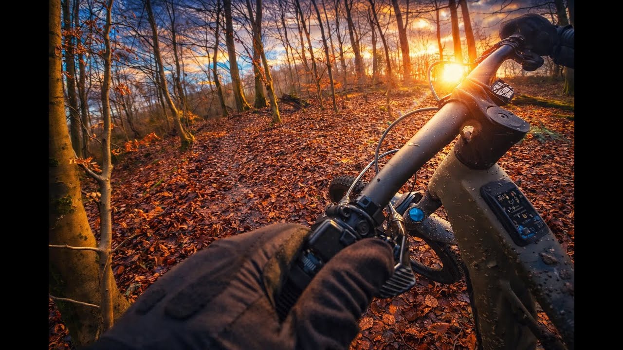 Adrenalin, Wald, Trails - und ein Moment, der die Saison hätte beenden können.