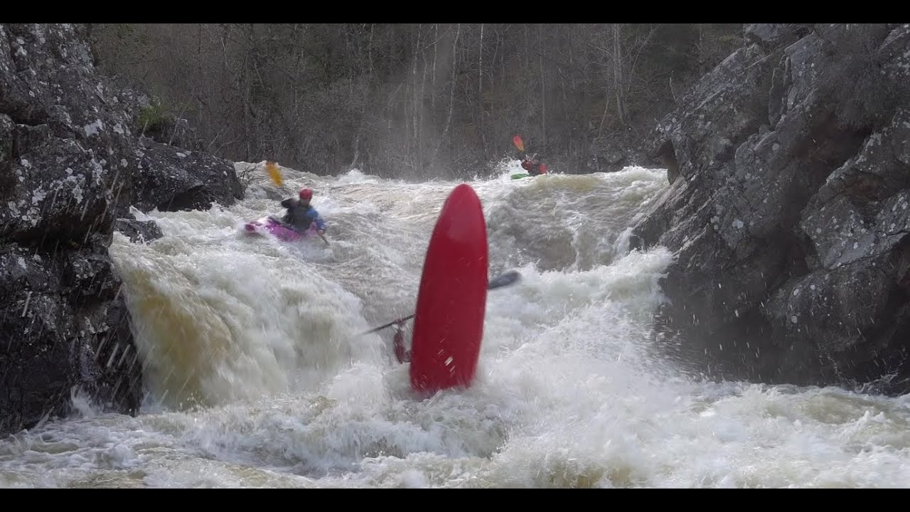 Maintenance Dam Release on the Upper Tummel