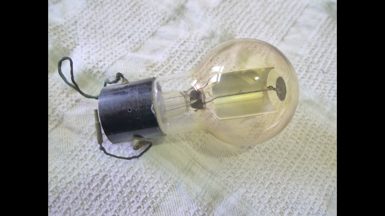 Caesium on silver photocell ?