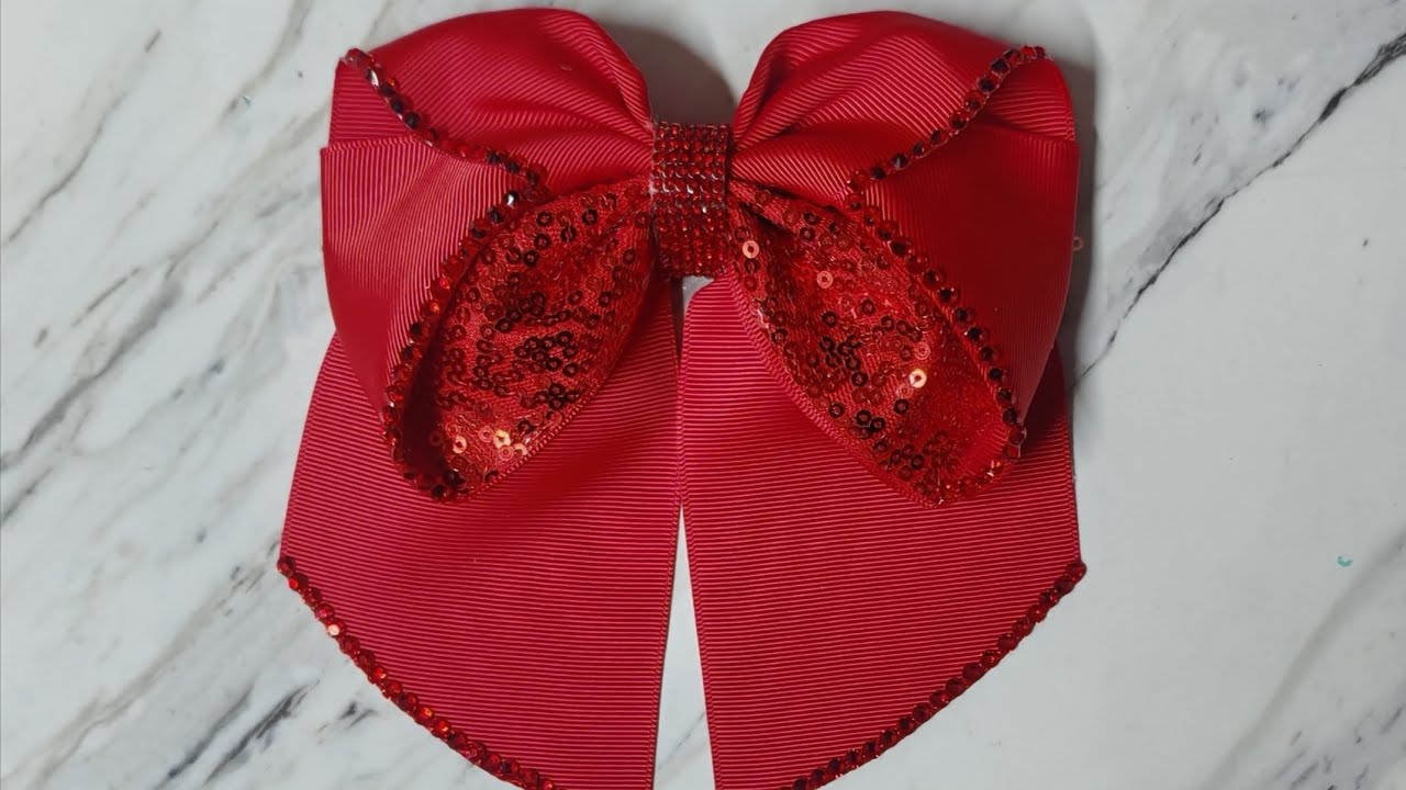 MOÑO LOVE ELABORADO CON LISTÓN DE 7.5CM DE ANCHO 🎀