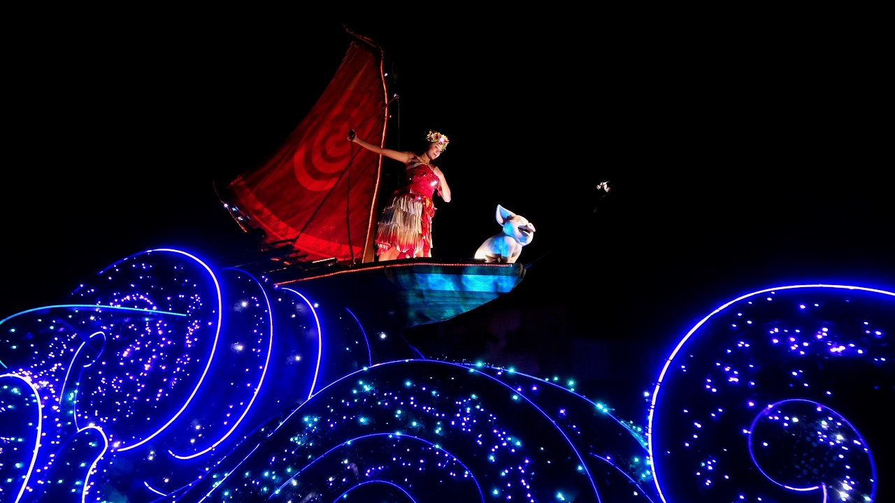 Disney: Starlight Dream the Night Away Parade (August 28th, 2025 at 9PM in Frontierland) (4K)