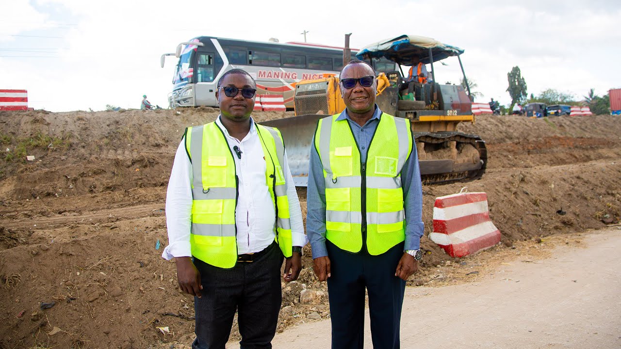 MTENDAJI MKUU WA TANROADS AFANYA UKAGUZI WA MRADI MKUBWA WA BARABARA YA MBAGALA RANGITATU &ndash; KONGOWE