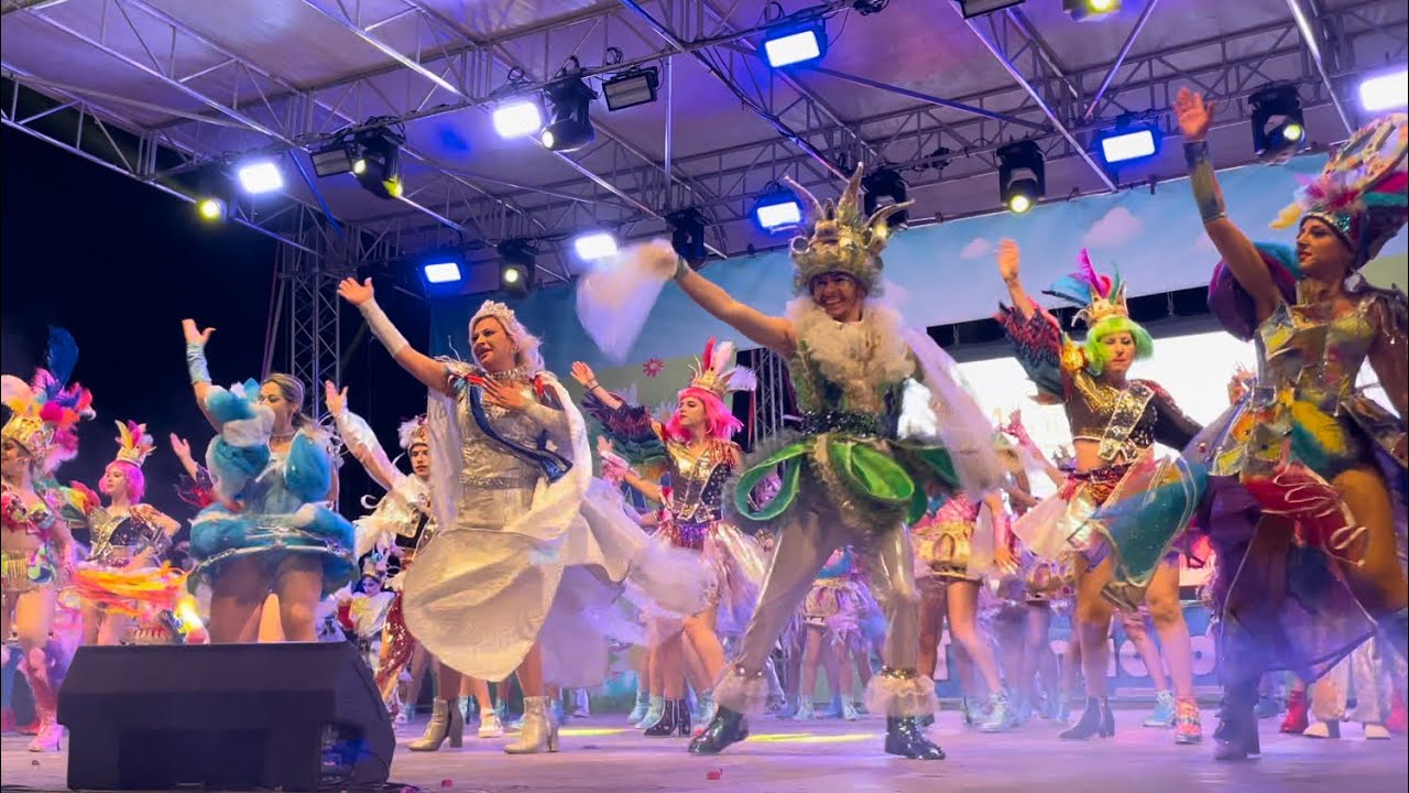 The show must go on Inno |CARNEVALE DI SCIACCA 2023| esibizione sul palco