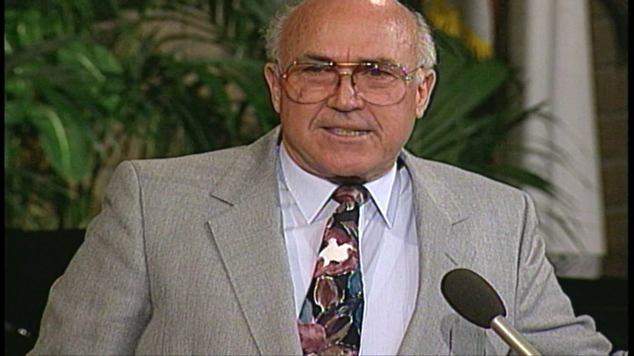 Ezekiel Chapter 37 - 1993  HD