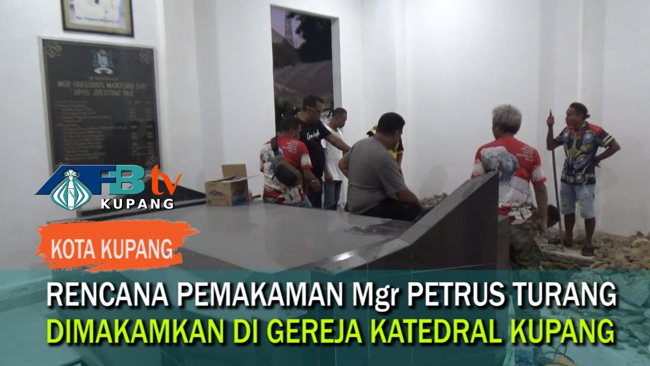 Jenazah Uskup Emeritus Petrus Turang Dimakamkan di Gereja Katedral Kupang