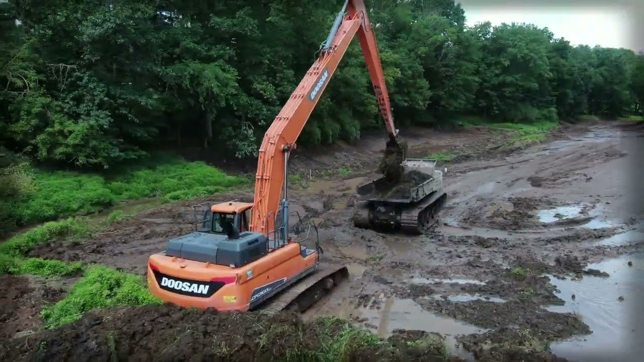 Prinoth Panther T16 Pond Dredging