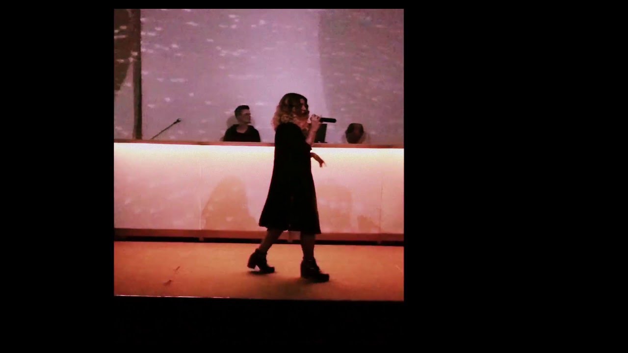 Kings of Leon - Sex on fire ( Delia Pitu cover )