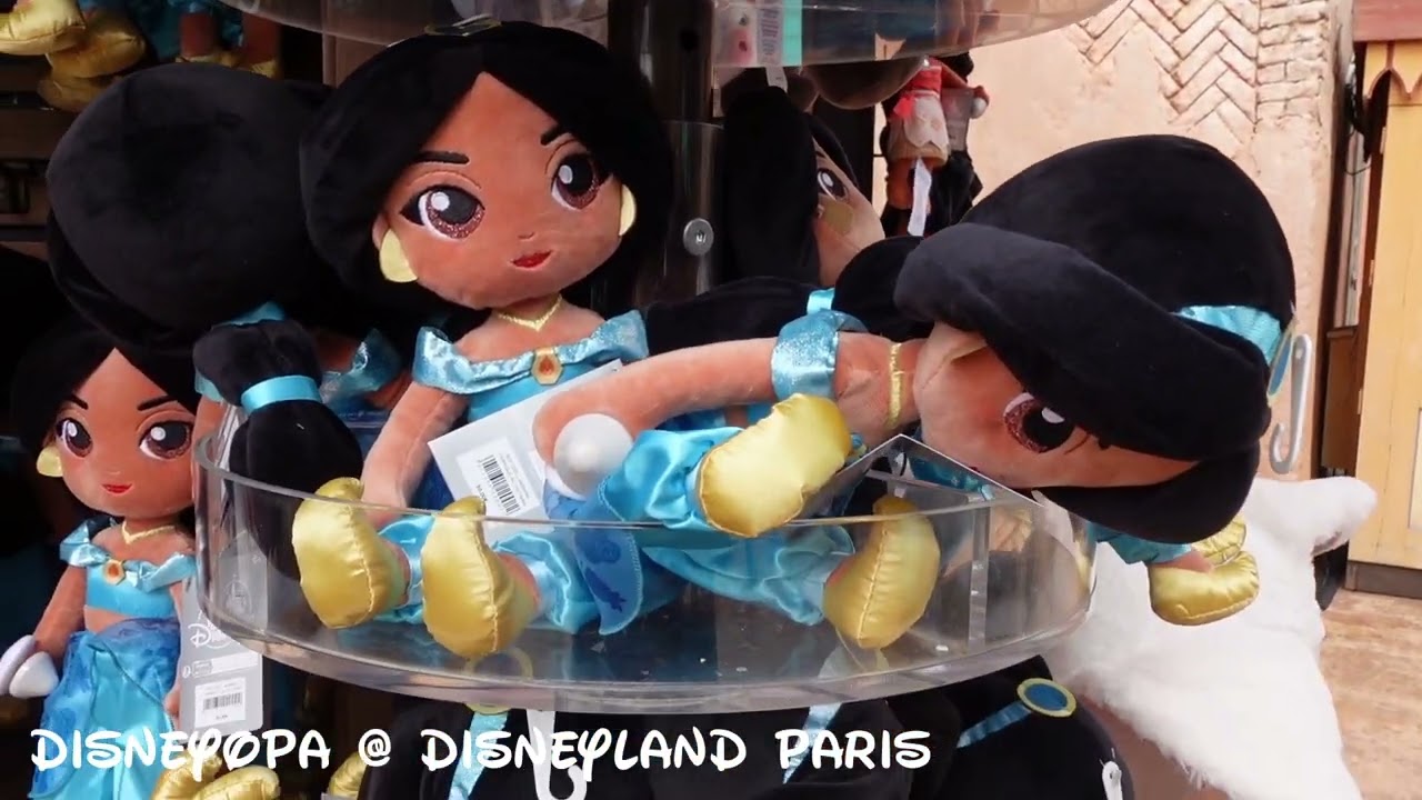 SHOP TOUR Disneyland Paris LA GIRAFE CURIEUSE OUTDOOR - DisneyOpa