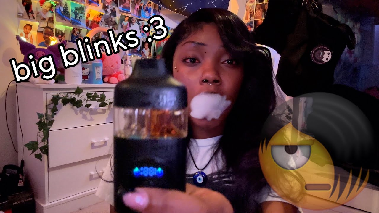 taking a blinker 4 every step of makeup ^⩊^