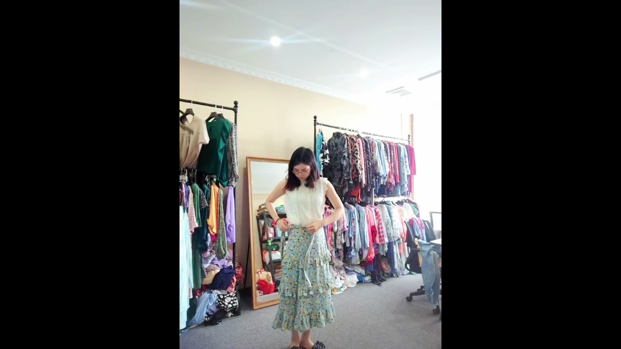 Fruit printing is lively and lovely condole belt women's dress