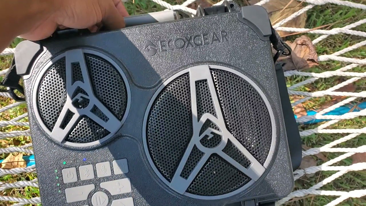 Обзор водонепроницаемых колонок ECOXGEAR