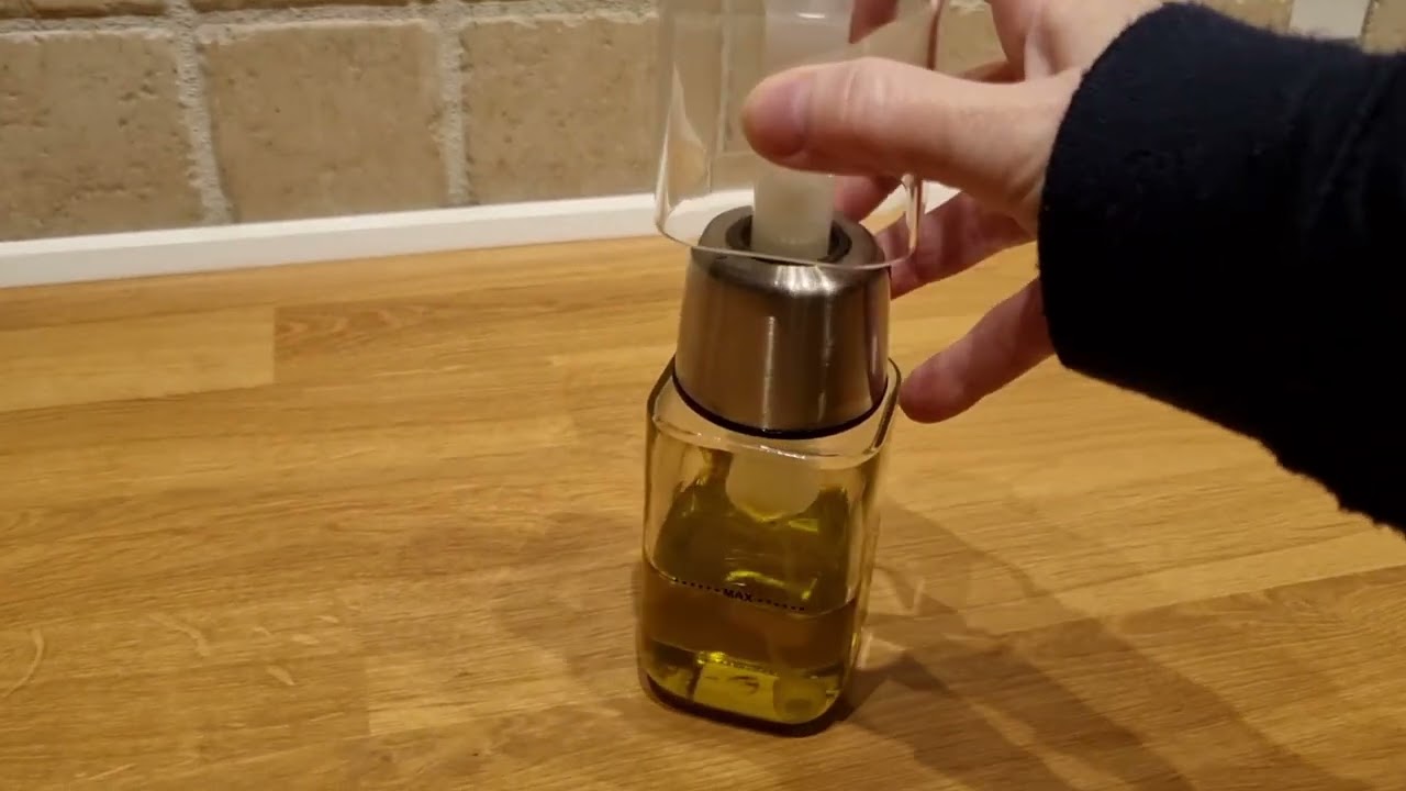 Oliespray der rent faktisk forst&oslash;ver. Den er fra Onyx.dk