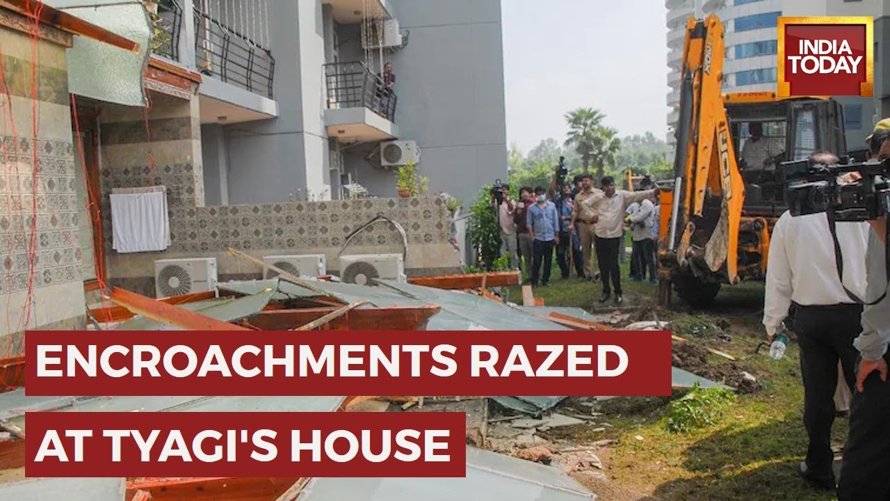 Bulldozer Razes Illegal Encroachments In Shrikant Tyagi`s Grand Omaxe Society, Sparks Protests