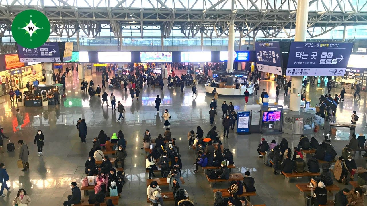 [4K] Relaxing Walk Around Busan Station on a Saturday Afternoon