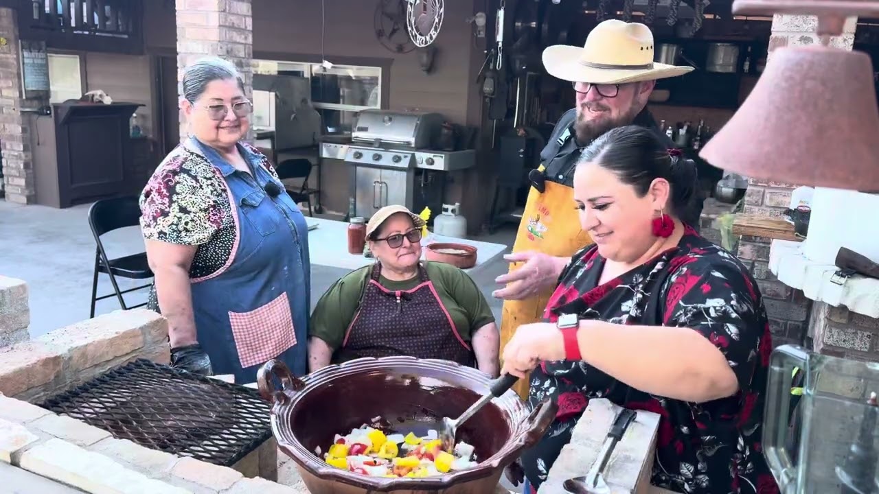 Guisado De Pollo Con Papas ( Reseta Del Rancho Del Abuelo)