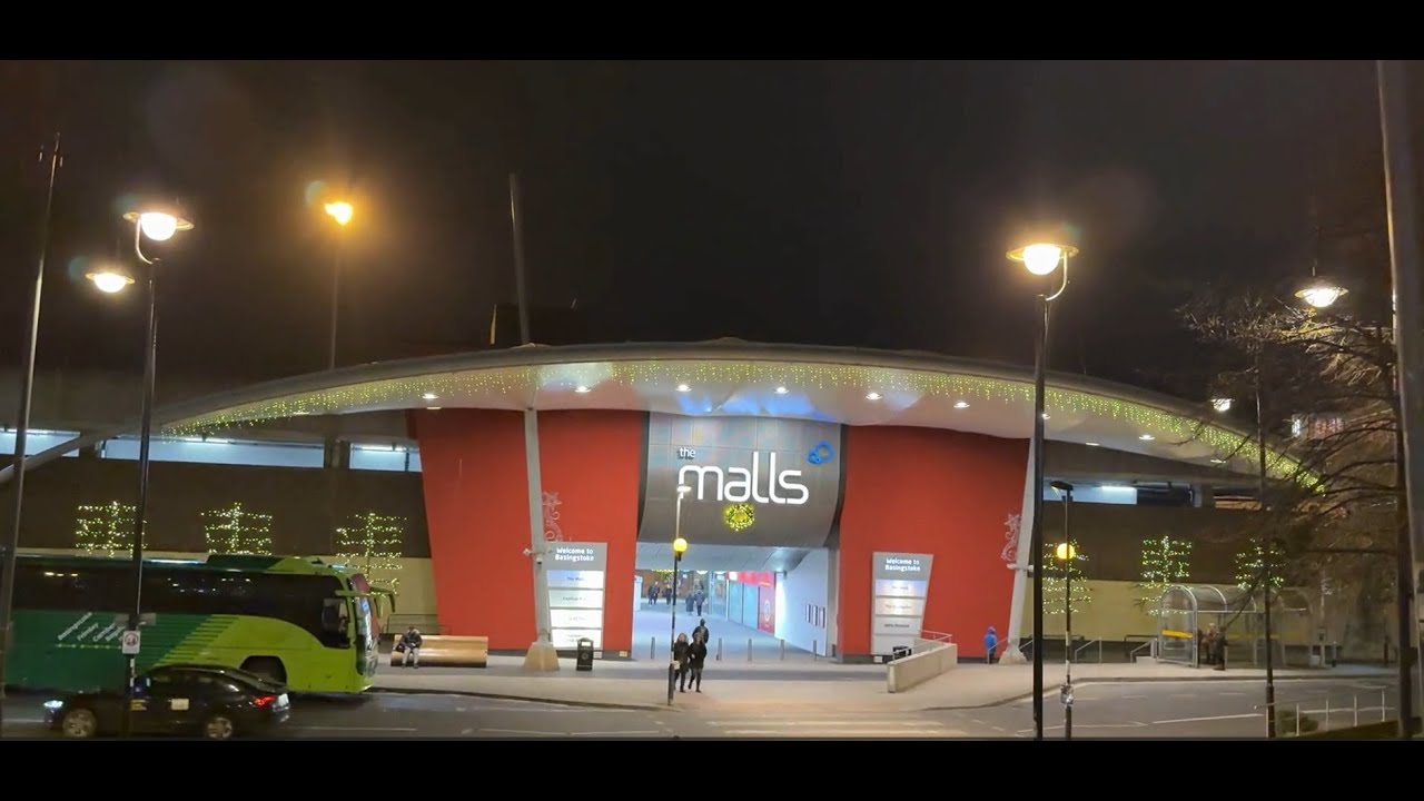 Festive Magic at Basingstoke Town Mall in England: Christmas Lights, Flowers & Food Galore!