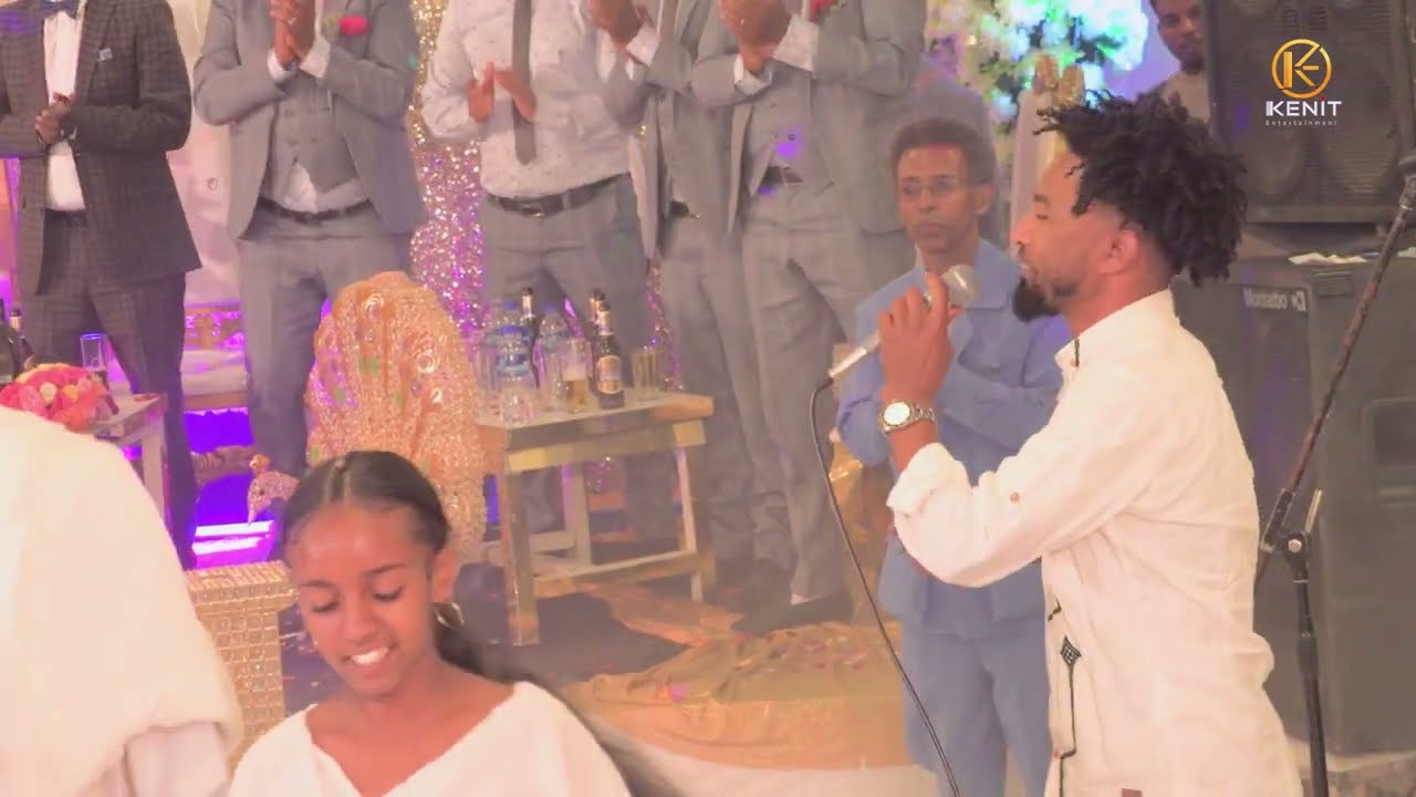 Solomon yikunoamlak _ሰሎሞን ይኩኖኣምላክ # lomineye  #solomon yikunoamlak lomineye live stage performanceJa