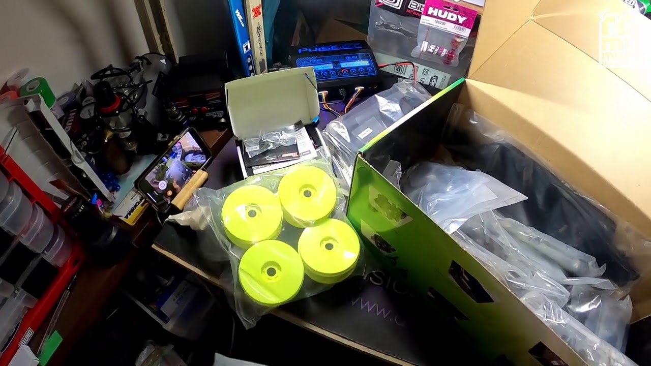 Unboxing Ming Yang MYE1 buggy Brushless