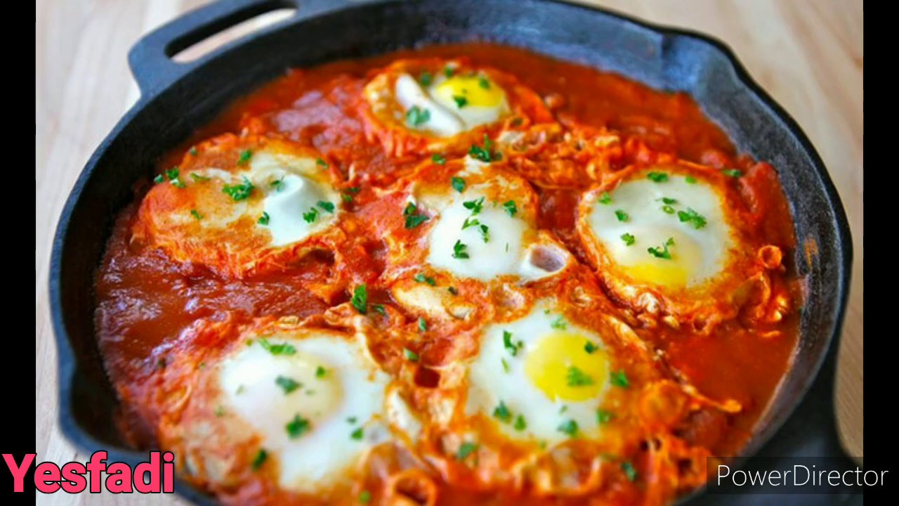 Tchakchouka tomates et les œufs recette de saisonشكشوكة بالطماطم و البيض وصفة سهلة وسريعة