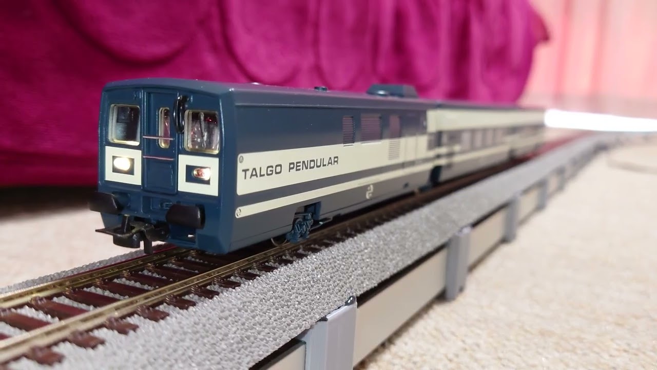 【HO】Talgo Pendular D Loksound5 Electrotren
