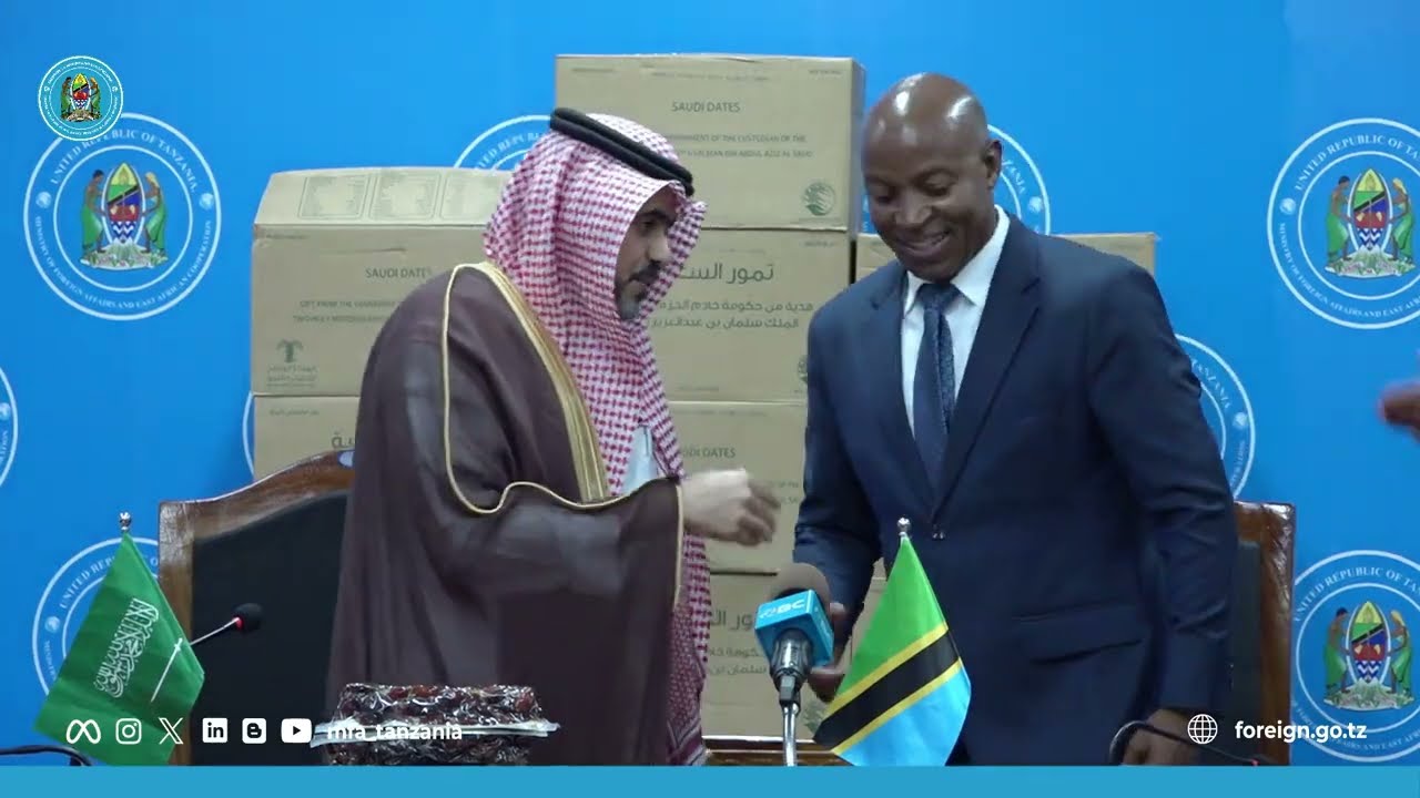 NAIBU WAZIRI CHUMI APOKEA MSAADA WA TENDE TANI 75 KUTOKA SAUDI ARABIA.