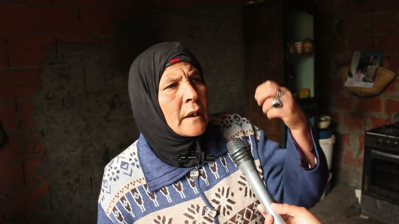 حسيت بالقهر كي كبرت و خانتني صحتي و زاد عليا الفقر ساعات من الظلم نقول نهرب و نخلي صغاري وحدهم