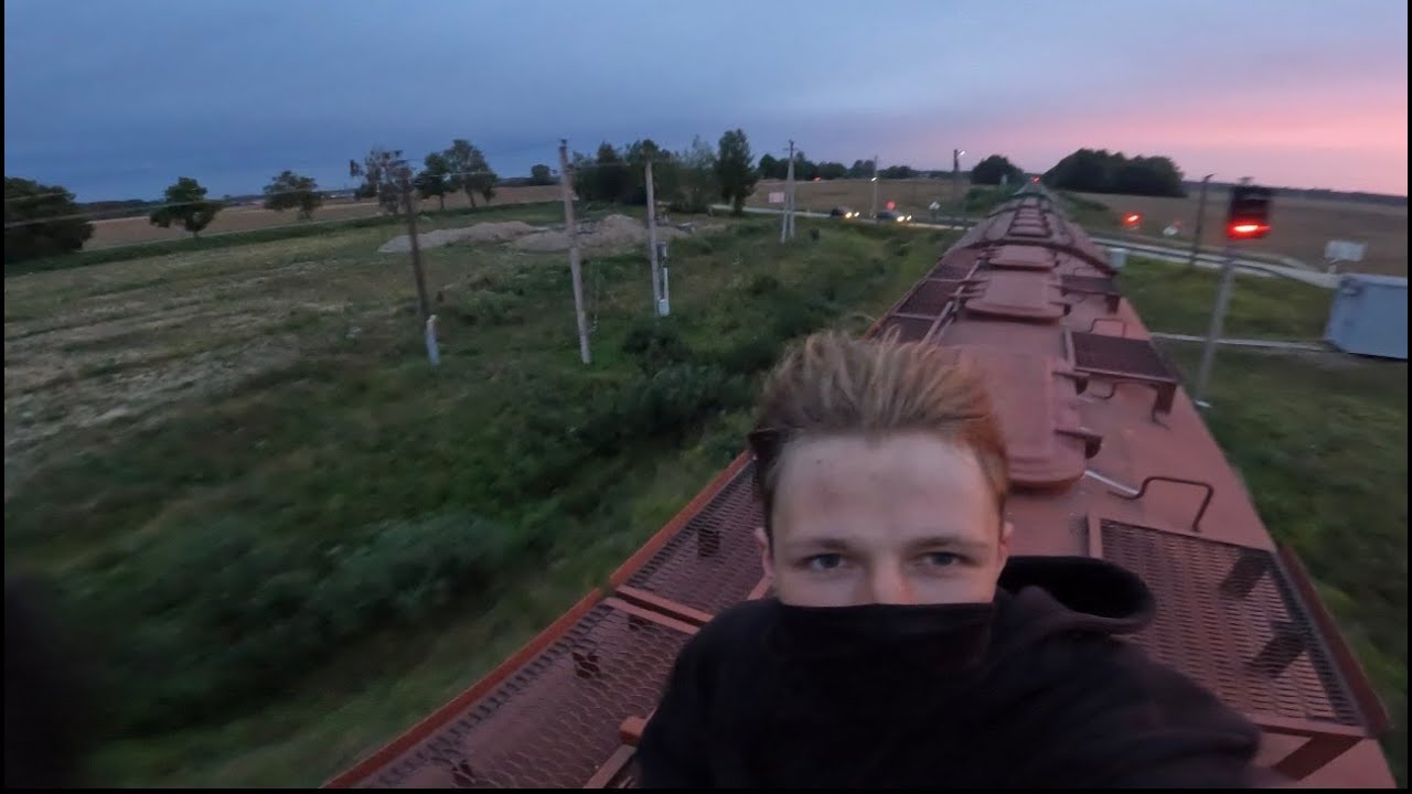 Train surfing in Baltic states | 11-kos valandų traukinio laukimas