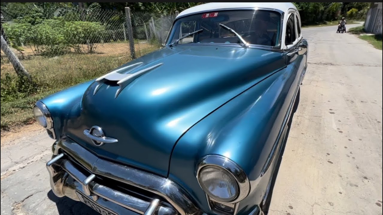 1952 Chevy Delux originally restored in Cuba. #video #cuba #cars #classiccars