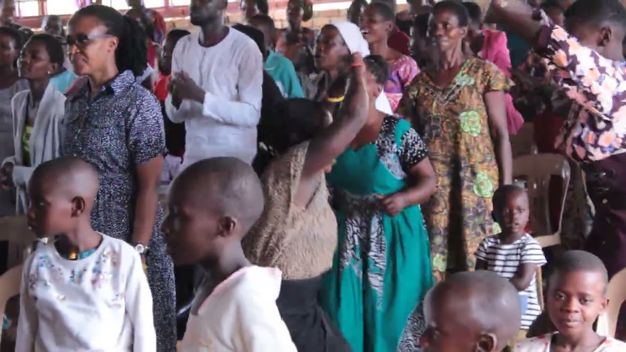 PRAISE AT LCC