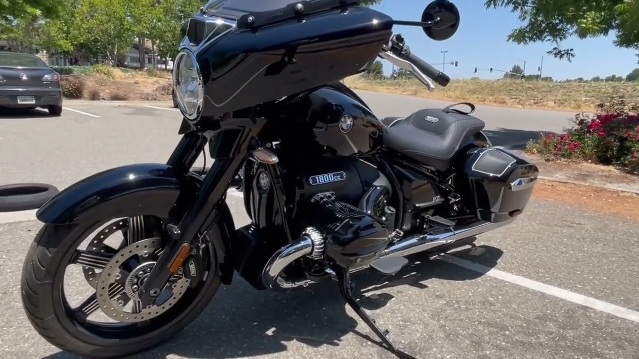 2023 BMW R18 Bagger - Black