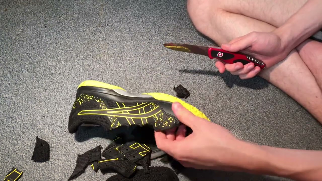Trashing asics gel flare
