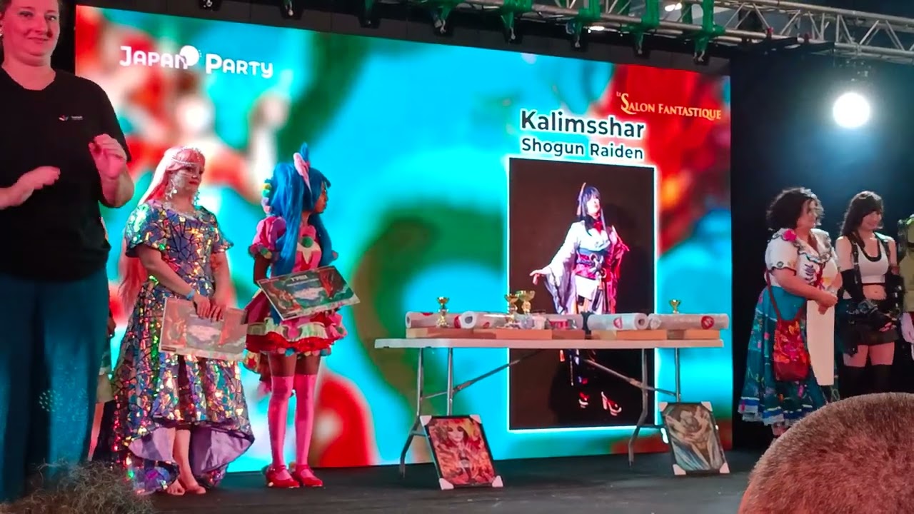 Gagnant du concours Cosplay Japan Party et la coupe de France Cosplay .