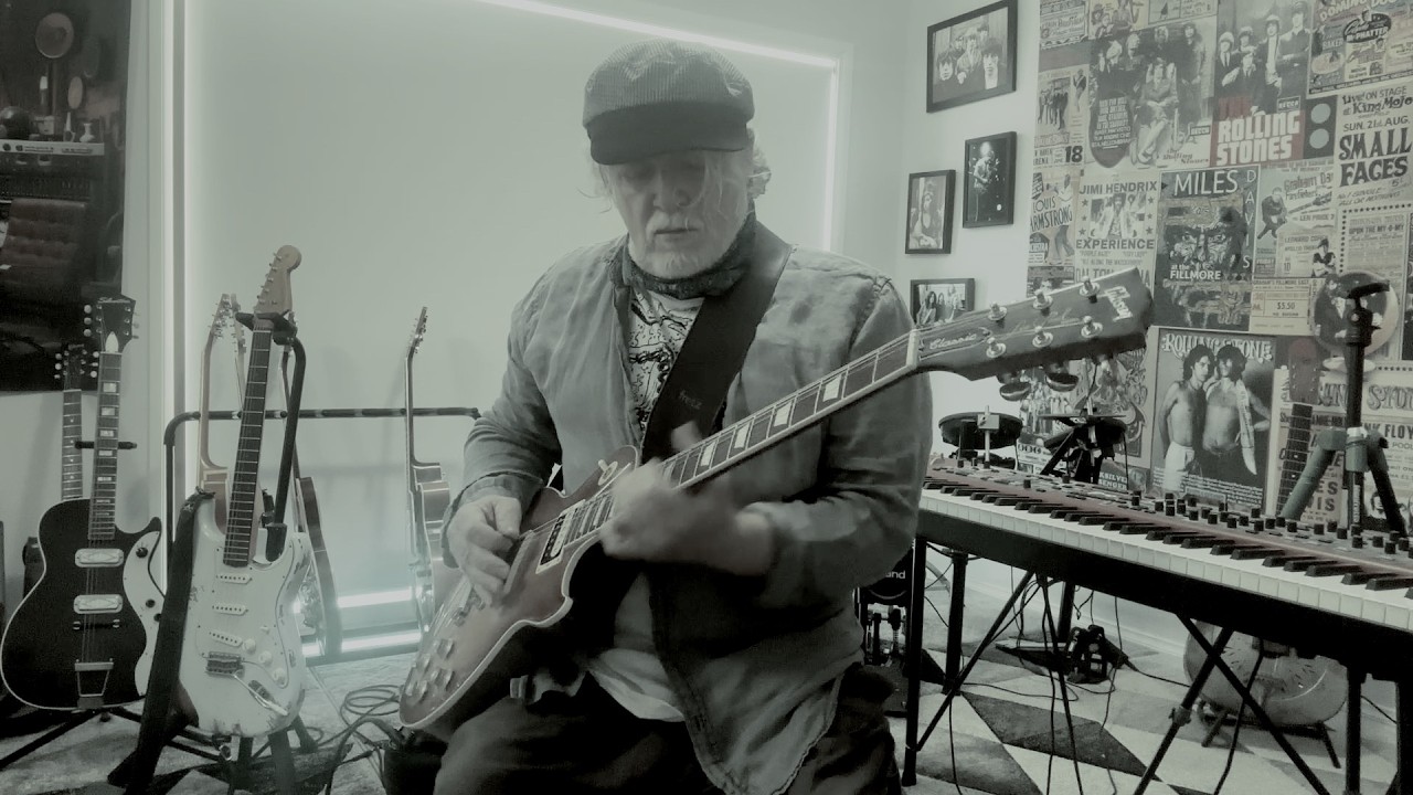 SwangaDangThang... Telecaster and a Les Paul