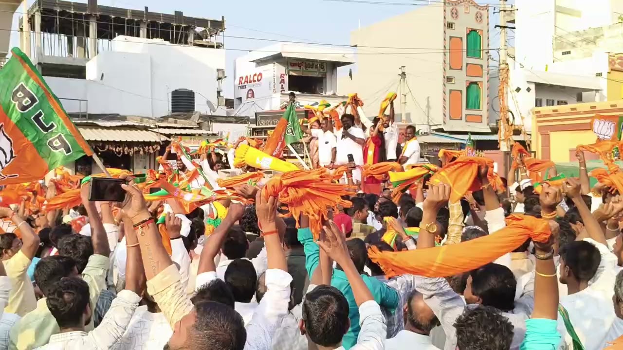 Ba jabtha chepu thunam Memu bjp ki ottestham #bjp Achari anna dance Amangal