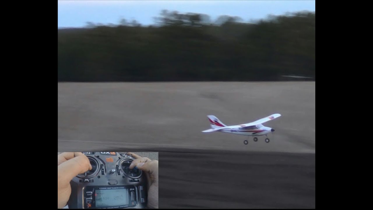 Beginner RC Plane: E-Flite Apprentice Flight Review